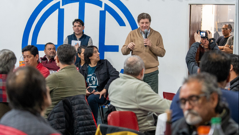Melella: "Los taxistas y remiseros son pilares de nuestro trabajo y aliados clave en esta elección"