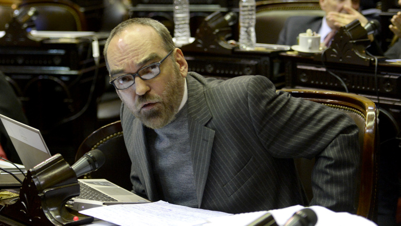 Rechazan posible designación de Fernando Iglesias como embajador ante la Unión Europea