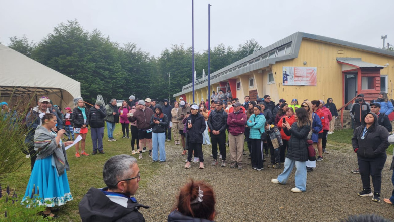 La escuela rural de Lago Escondido tuvo su primer 'Festival Artístico Deportivo'