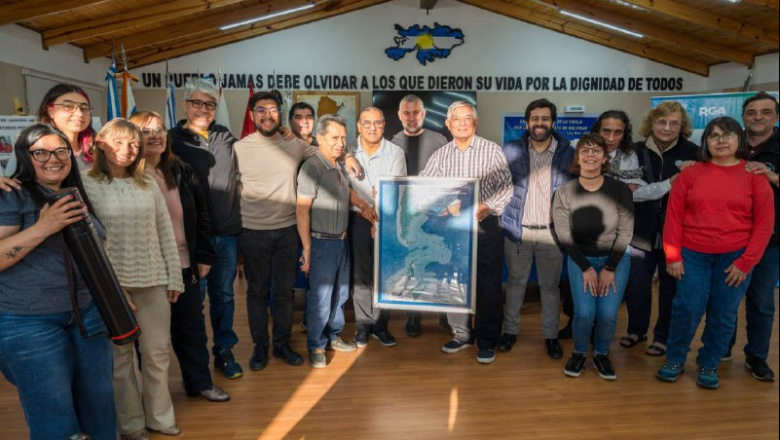 Municipio, veteranos y docentes antárticos trabajan para llevar la temática soberanía a las escuelas