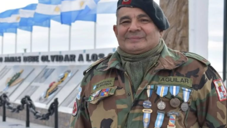 Falleció el veterano de Malvinas René Marcelino Aguilar: la historia de su casamiento mientras combatía en las islas