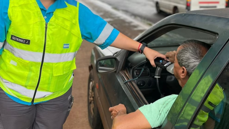 La Agencia de Seguridad Vial registró más de 2 mil casos de alcoholemia positiva durante enero