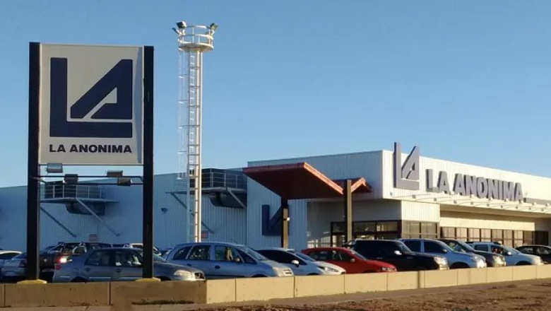 La Anónima acusa el freno del consumo y sufre un salto de casi siete veces en la morosidad