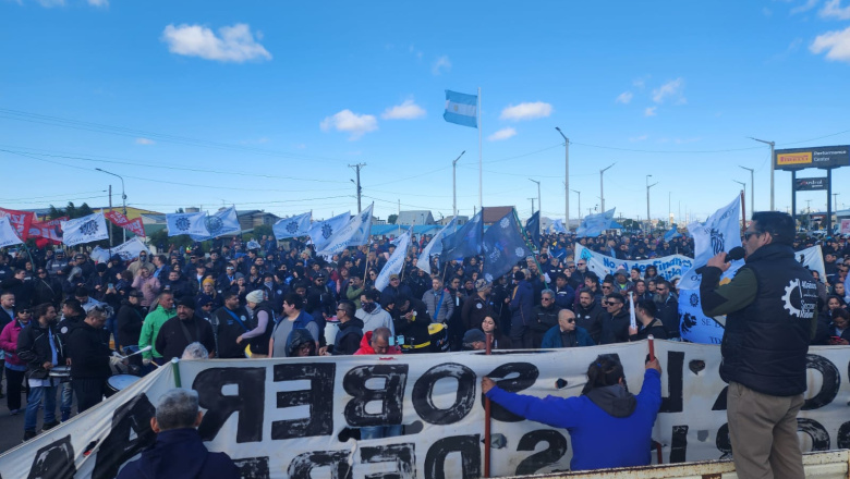 Rige el paro nacional contra la reforma laboral: la UOM se moviliza en Río Grande