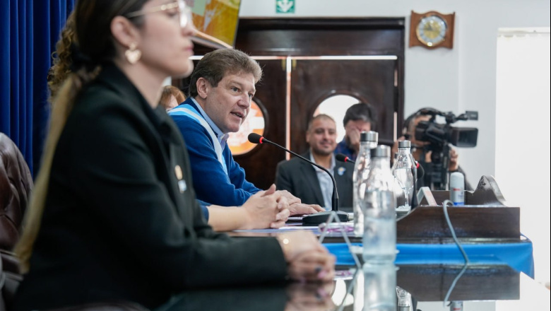 Melella sobre el puerto de Ushuaia: “Es una grotesca intervención federal, es ilegal y es ilegítima”