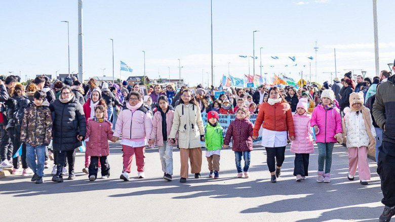 Abren inscripciones para instituciones que quieran sumarse al desfile del 2 de Abril en Río Grande