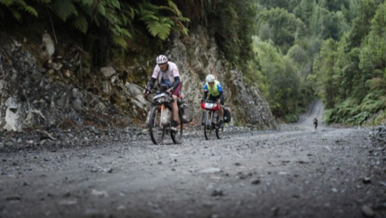 Travesía única: ciclistas de 24 países recorren 2.900 km. desde Puerto Montt a Ushuaia