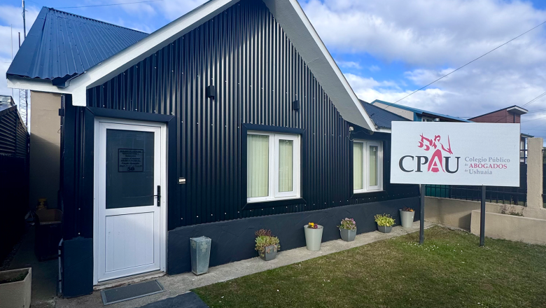 El colegio público de abogados de Ushuaia se sumó a demanda nacional contra la reforma laboral