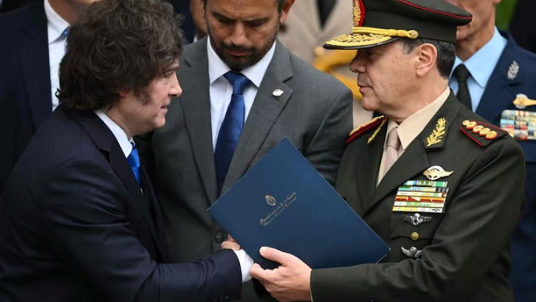 Piden que el ministro de Defensa se rectifique por dichos sobre el hundimiento del ARA General Belgrano