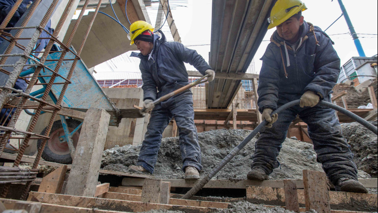 En marzo un trabajador necesitó más $2.800.000 de ingreso mínimo, según índice sindical