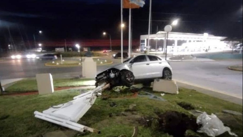 Multarán a conductores que destruyan mobiliario urbano y patrimonio público de Río Grande