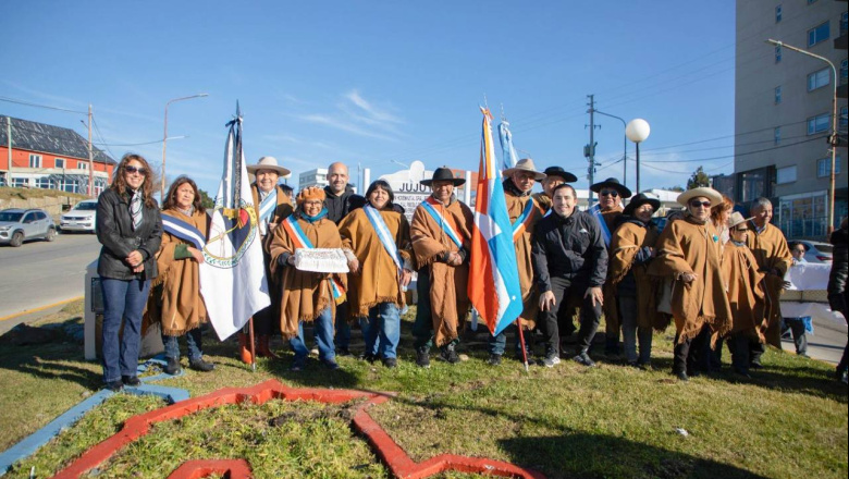 En Río Grande, el Municipio participó del acto por el 433° aniversario de San Salvador de Jujuy