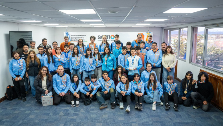 Melella distinguió a deportistas fueguinos que participaron de los ‘Juegos Patagónicos 2026’