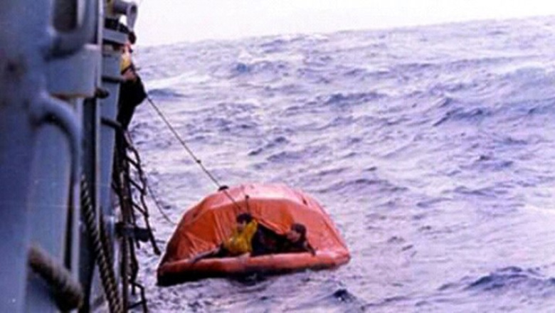El heroico rescate de los náufragos del Belgrano: la búsqueda por aire y mar y la incertidumbre de otro ataque