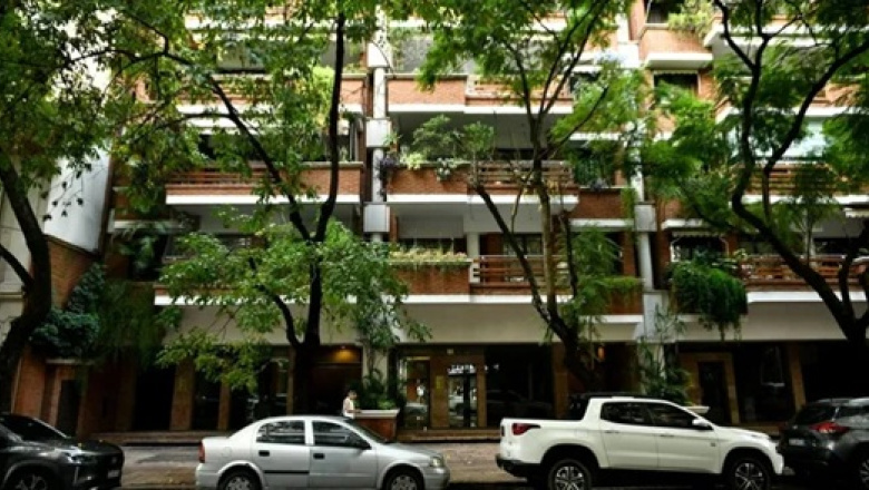 Detectan nuevos gastos millonarios de Manuel Adorni en muebles para su departamento en Caballito