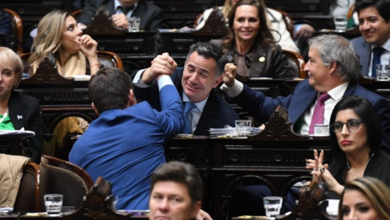 El Gobierno logró la media sanción para la Ley Hojarasca en Diputados y apunta a eliminar cerca de 70 normas
