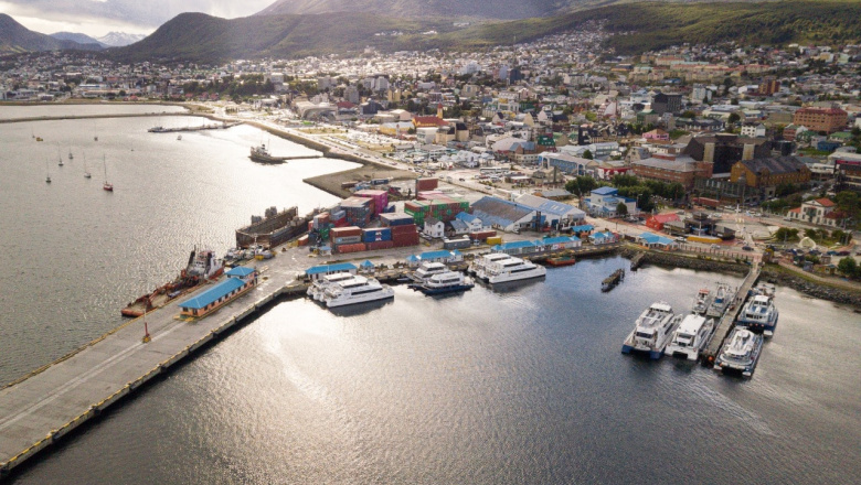 “Esto no es casualidad”: vinculan la intervención del puerto de Ushuaia con un “esquema” de entrega de soberanía de Milei