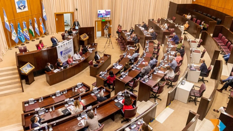 Cruces entre provincias para reactivar el 'Parlamento Patagónico' en plena tensión por zona fría
