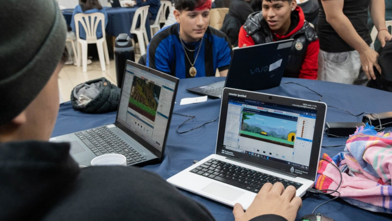 Más de 300 estudiantes de Ushuaia y Río Grande participaron del encuentro "Ruta Gamer"
