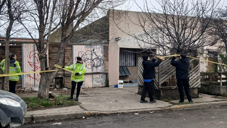Hallaron sin vida a una pareja de adultos mayores en una vivienda de Río Grande