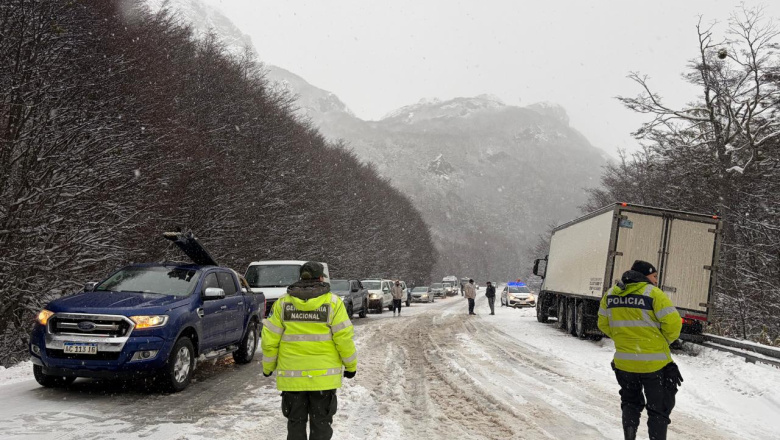 Emiten alertas meteorológicas por vientos fuertes y nevadas en Tierra del Fuego