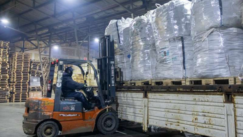 En Río Grande, el Municipio concretó la primera carga de 24 mil kilos de neumáticos fuera de uso triturados