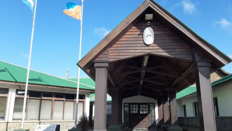 Condenan a un hombre a 5 años de prisión por abuso sexual y estafa en Ushuaia