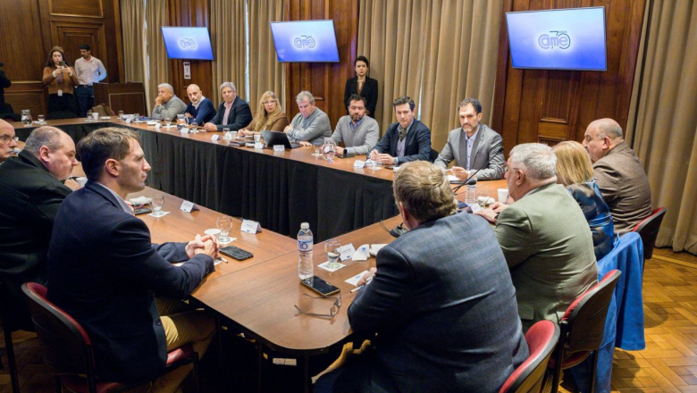 Provincias patagónicas buscan avanzar en agenda común para fortalecer la economía regional