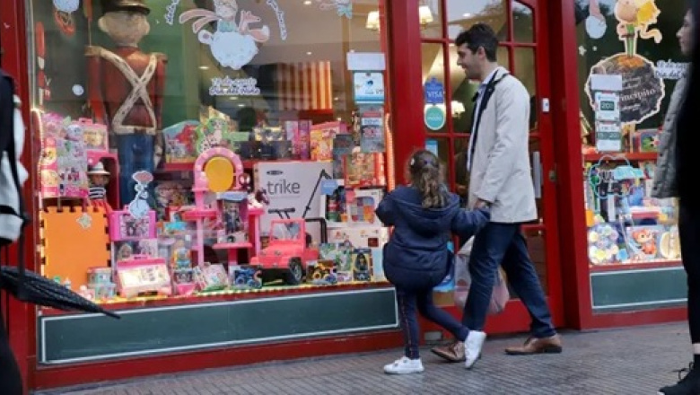 Día del Niño: las ventas cayeron 2,5% y ni las cuotas ni los descuentos lograron reactivar el consumo