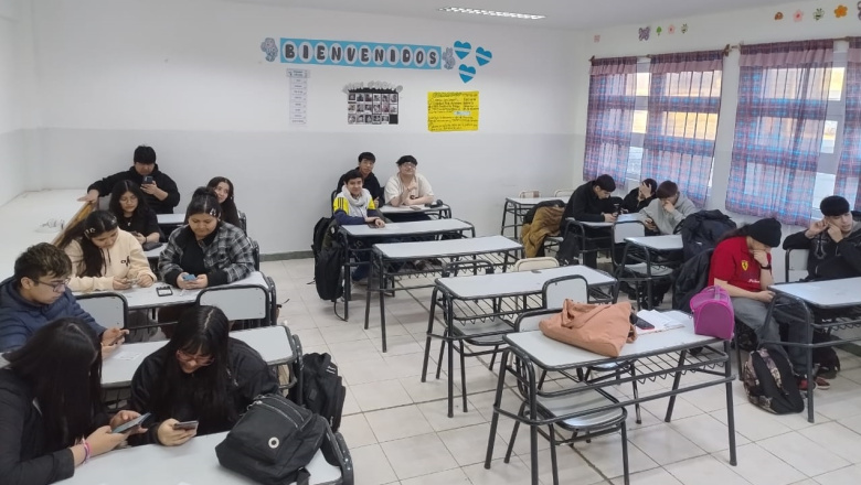 Avanza la segunda encuesta a juventudes de Tierra del Fuego organizada por la UNTDF