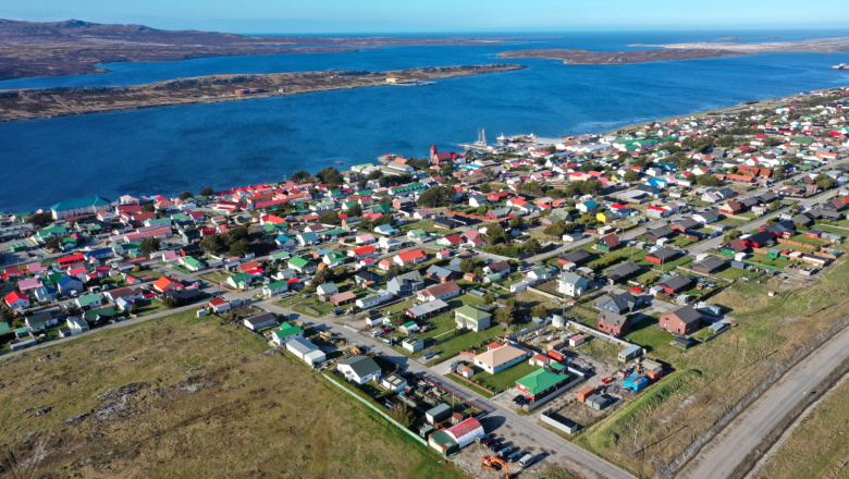 Corredor marítimo con Chile: “Las empresas están muy ansiosas por comerciar con las Malvinas”