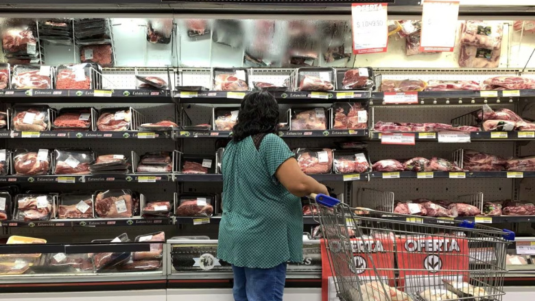 El consumo masivo volvió a caer en septiembre y acumula una baja del 2,7% en lo que va del año