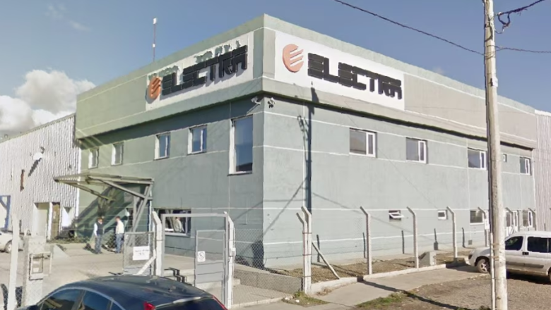 Tras ocho meses de conflicto, los trabajadores de la ex Aires del Sur recuperaron sus puestos