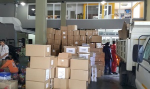 Estatales juntaron más de 100 cajas de material reciclable para el Hospital Garrahan