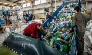 Ushuaia reciclará toneladas de envases plásticos acumulados en los últimos años