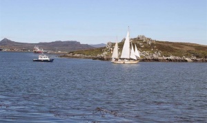 El velero de La Cámpora varado en Malvinas ya volvió al Continente