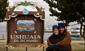 Retiran un icónico cartel  de Ushuaia luego de 20 años