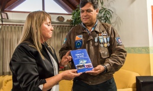 "Crónicas de un olvido", la guerra de Malvinas a través de los ojos de una veterana