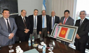 Arcando visitó la Legislatura santiagueña y se reunió con su par José Neder