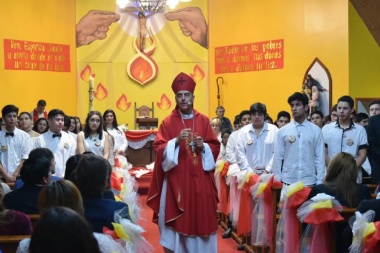 Más de cien católicos recibieron la confirmación en Rio Grande