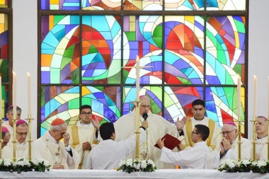 Asumió monseñor Santiago Olivera como titular del obispado castrense