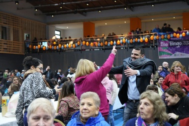 Más de 3 mil mujeres participaron del "Mate Bingo" organizado en Ushuaia