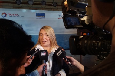 La gobernadora Bertone repudió el proyecto de extracción de petróleo en Malvinas
