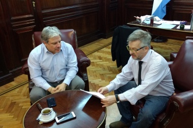 Ojeda criticó "el centralismo porteño" en el tratamiento de reclamos pesqueros