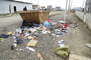 Vecinos de Margen Sur presentaron amparo a la Justicia por la recolección de basura