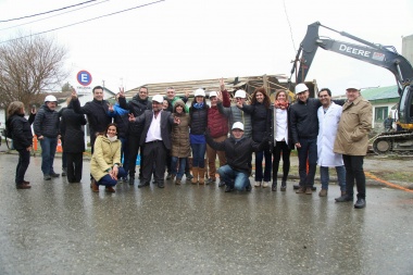 Ampliación del Hospital en Ushuaia: Para el ministro Vázquez "es un día histórico"