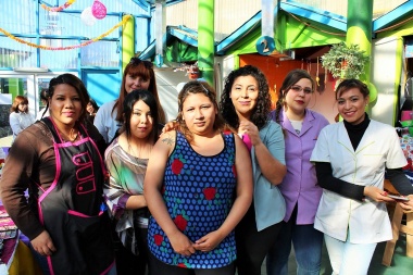 El Paseo "Canto del Viento" organizó actividades por el Día de la Madre