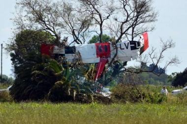 Un docente fueguino falleció en Santa Fe luego de caer en avioneta