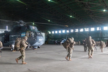 La Fuerza Aérea y la Infantería de Marina realizaron ejercicios conjuntos en Río Grande
