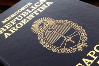 El pasaporte aumenta casi al doble: pasará de 550 a 950 pesos